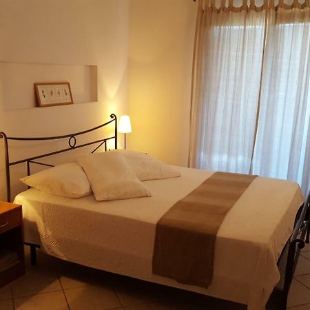 Apartmani Katja Омиш Экстерьер фото